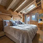 With Hot Tub And Stunning Views Bagnes