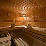 Villa With Hot Tub And Stunning Views Bagnes