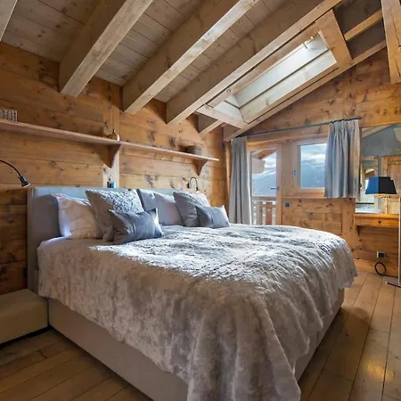 With Hot Tub And Stunning Views Bagnes