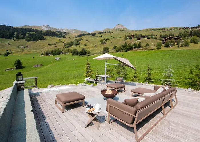 With Hot Tub And Stunning Views * Bagnes